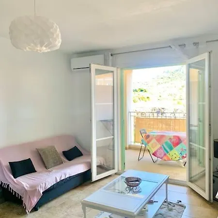 Centre - 4p Διαμέρισμα LʼÎle-Rousse