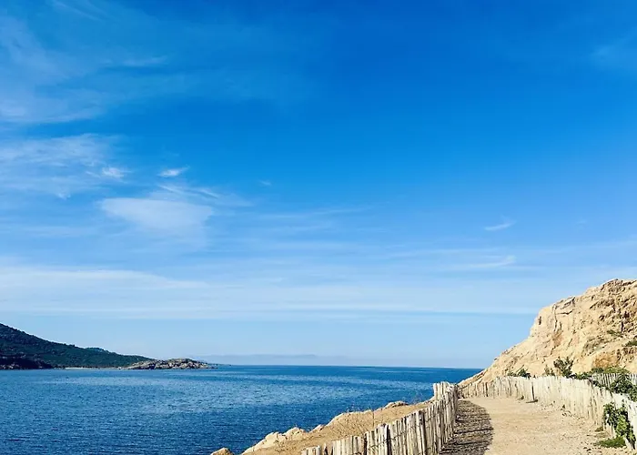 Centre - 4p LʼÎle-Rousse
