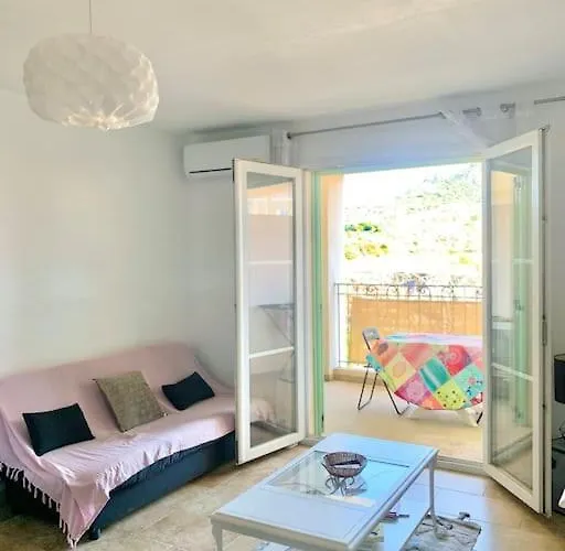 Centre - 4p Appartement LʼÎle-Rousse